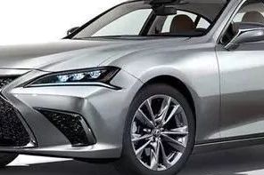 最尴尬的雷克萨斯终于换代，或搭载宝马发动机，3系：被坑惨了！