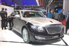 红旗终于崛起了，全新H7总算亮相，甩出白菜价，迈巴赫靠边站