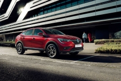 明年国产 雷诺全新轿跑SUV Arkana官图曝光