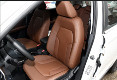 一汽终于忍不住换标了，6.69万的SUV真亲民，油耗6升适合家用