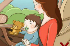 儿童安全座椅不是这样用的！这几个误区危险又不健康！