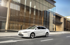 一日畅行三城，新能源后补贴时代，为何是Ta扛起国产新能源大旗？