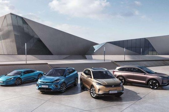 路咖与车：威马EX6 能不能激起消费者买10万辆的兴趣？