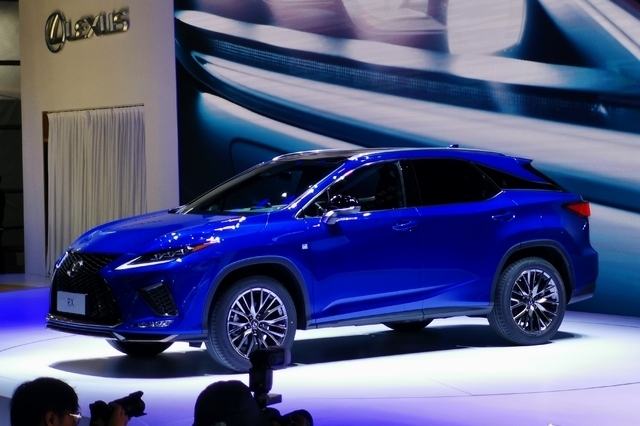 2019深港澳车展：新款雷克萨斯RX/RXL亮相