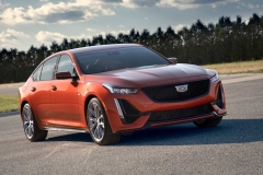 搭3.0T双涡轮引擎 凯迪拉克CT5-V发布官图