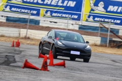 预售32.8万的特斯拉model3真如何小鹏所言“毫无竞争力”吗？