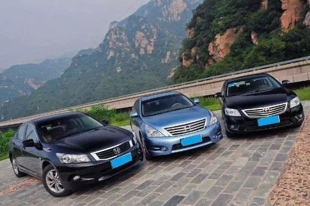 同为合资B级车型，9AT+6气囊卖17万，销量却欠佳！