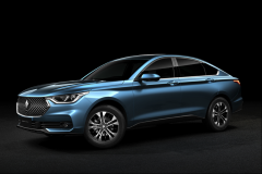 宝骏全新车型官图曝光，溜背轿跑式设计，轴距2800mm，或年内上市