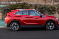 三菱总算觉悟了，家族高颜值的SUV仅10万，1.5T+CVT油耗仅6升