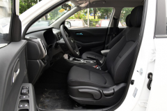 又一款合资的SUV亲民了，上市就1.4万，2.0L+6L油耗，仅10万起