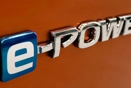 《安定洞察》体验日产e-POWER——不用充电的电动车