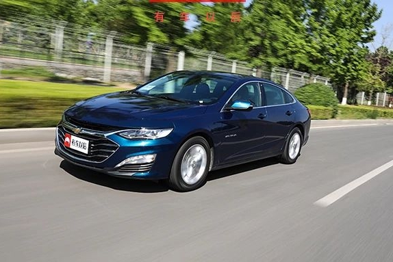 车长近5米的合资B级车，15万就能有！还买什么雅阁、帕萨特？