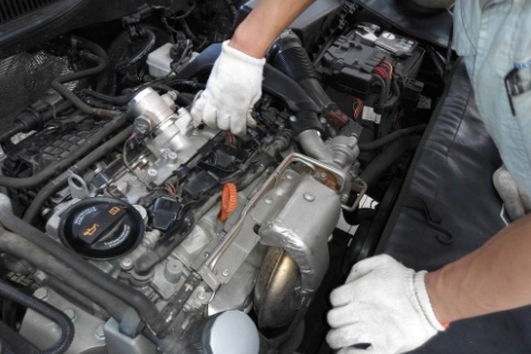 汽车跑到6万公里，这“5大件”必须换