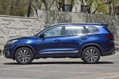 奇瑞家族的最强SUV，长4700mm，1.6T+6L油耗，仅8.88万