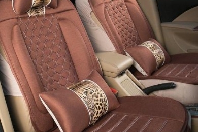 为啥那些有钱的的豪车里没有座椅套？