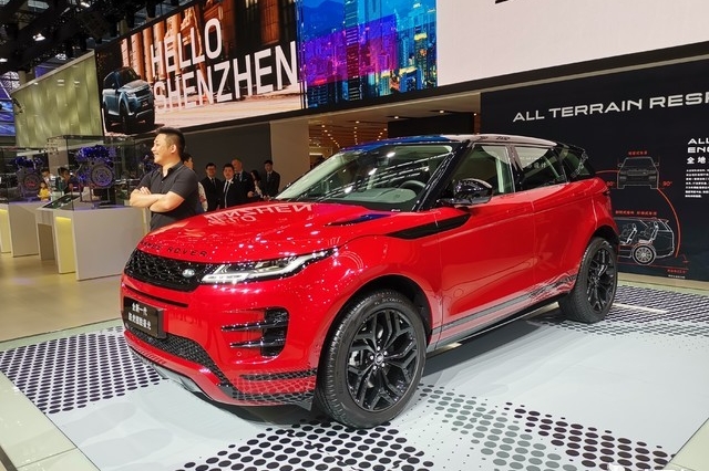 路虎当家“小花旦” 全新一代揽胜极光配置解读