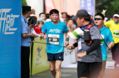 扬眉吐气，当年那个开拉达的纨绔子弟，在俄罗斯造车了