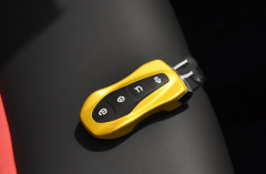 弹射起步的吉利星越，钥匙有创意，榨干性能的2.0T！