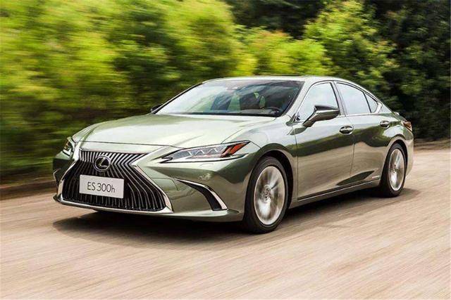 求别再舔雷克萨斯了，一年的时间国人把它惯成了啥