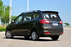 比五菱还给力，49800元搭配三菱动力，油耗6.8升+CVT