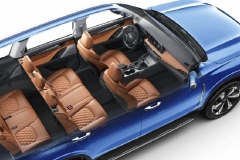 尺寸近途昂，12.3寸屏八种座椅布局，入门2.0T，五星安全15万多起