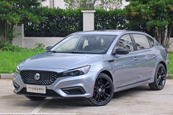 名爵6高铁版实拍：原来和高铁比“中国速度”的是它？！