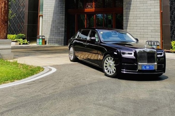 汽势视频|什么样的人生才配得上劳斯莱斯幻影