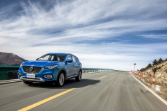 名爵HS 国六新车上市 20T车型售价10.98万元-12.98万元