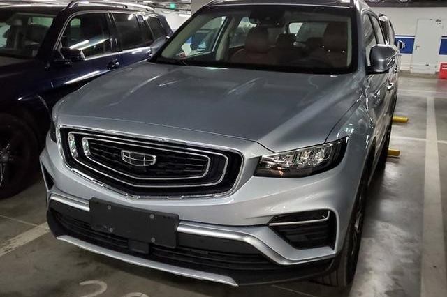 全新博越PRO/网友：1.8T+7DCT给力，动力未缩水，油耗低了