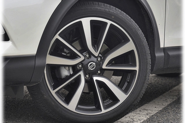 15万级最火合资SUV之一刚换新，操控表现竟让人大跌眼镜！