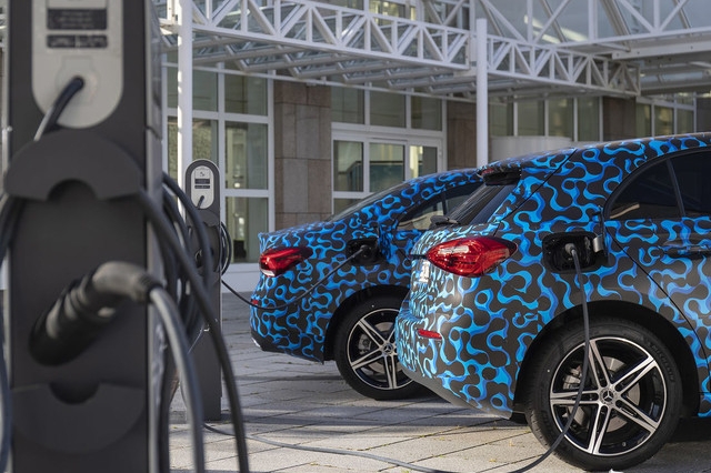 符合你的购车需求么？奔驰全新A级插电混动版9月首发