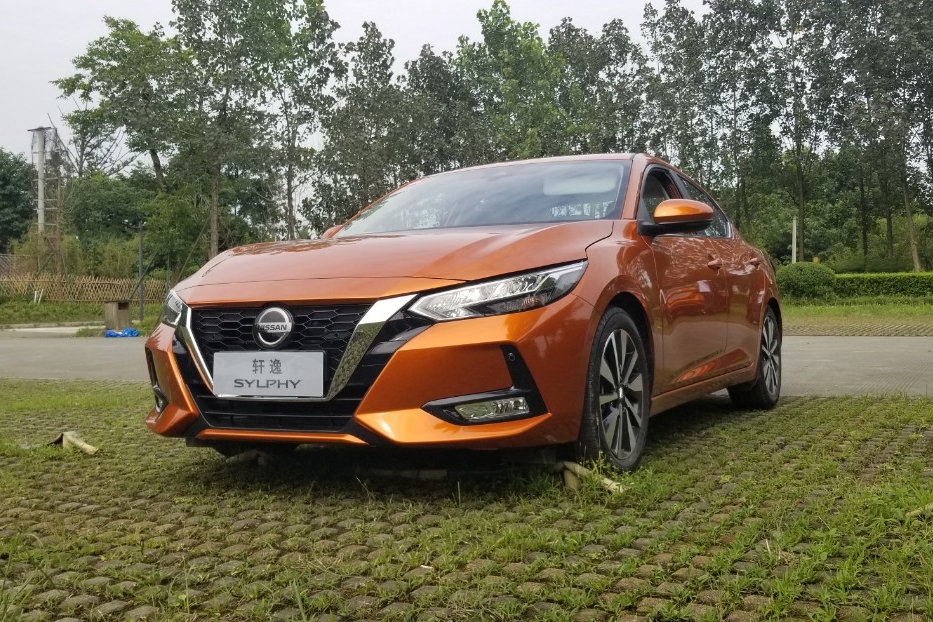 小姐姐说13万肯定买它！试日产全新轩逸！