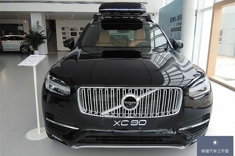 轻奢颜值高的沃尔沃XC90探店实拍！最高优惠14万，超值