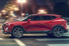 比汉兰达大，大嘴不输奥迪，3.6L V6+9AT，适时四驱，或国产在即