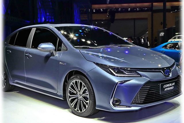 预售12万起！全球销量第一的家轿，全新一代8月将上市