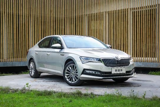 路咖与车：别浪费时间了 新款斯柯达速派没什么意思