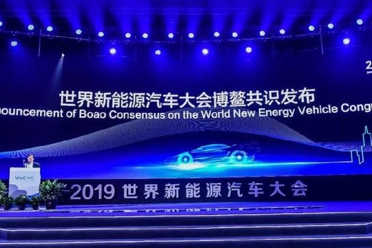国内哪些新能源车企能“烧钱”直到赚钱？