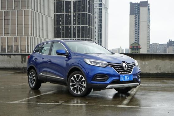 经济2.0L+CVT，槽点居多的法系车也有细节做的很好，试驾小结