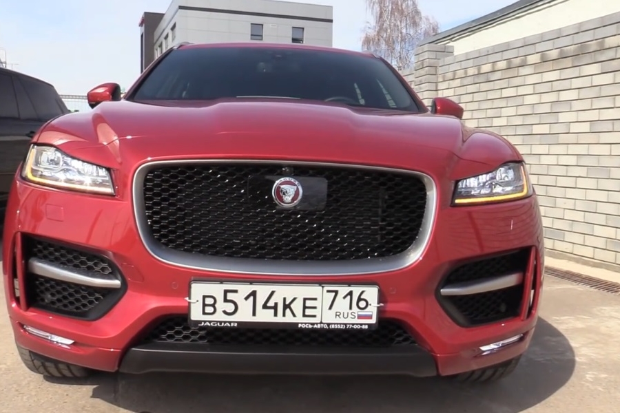 看不上BBA的SUV？探店实拍E-PACE，这款个性SUV目前优惠7万