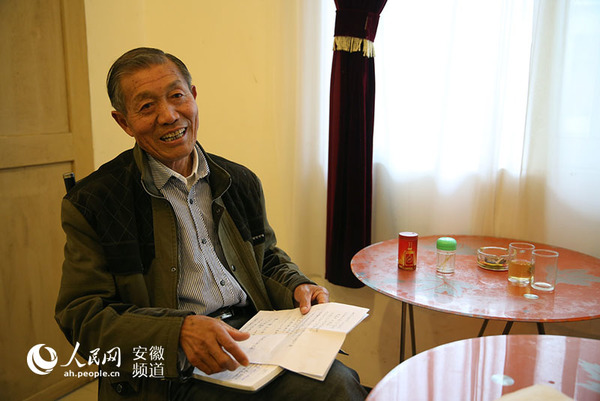 回忆起参加总书记座谈会时的情景，大包干带头人严金昌激动十分。