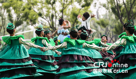 2016唐山世园会开幕 凤凰涅盘主题凸显唐山