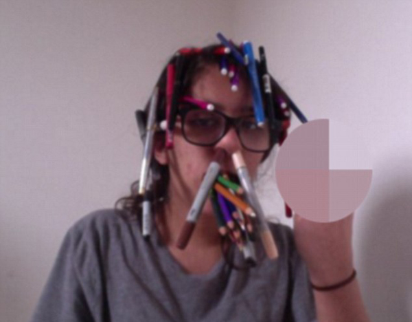 劳琳：是时候出动头巾了，50！哼！