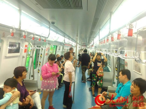 福州地铁一号线试乘。吴隆重摄