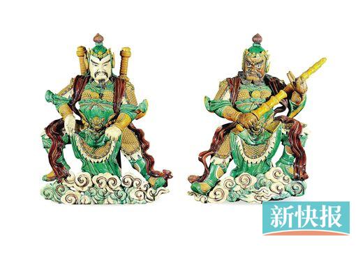 ■明 素三彩门神 雅昌供图