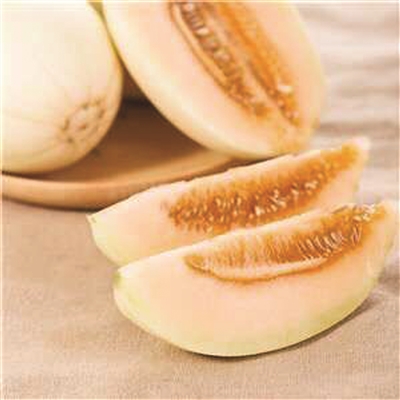 东方蜜有奶香味和果香味