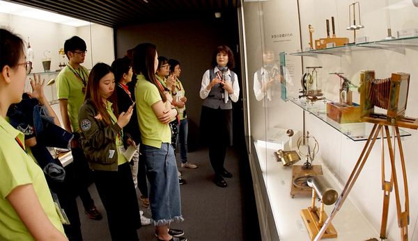 5月25日代表团访问了位于京都的岛津制作所