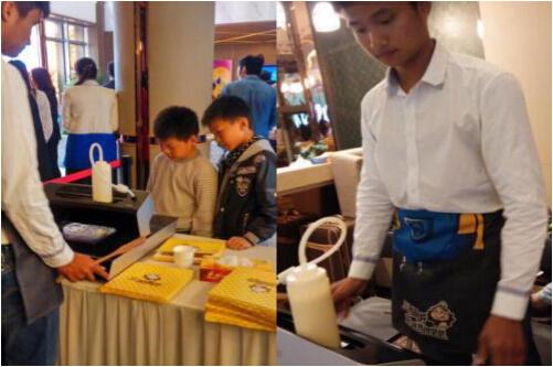 大学生卖三弟画饼收入超白领,成高校创业红