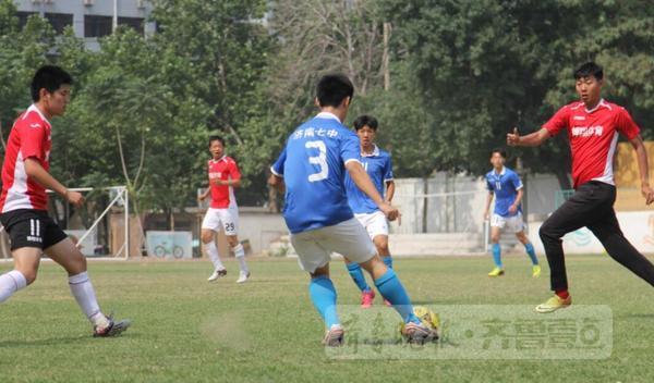 济南七中青少年足球公益训练营迎来首批34名
