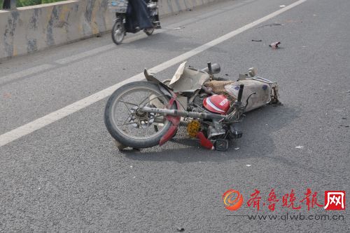 子骑摩托追尾死亡 前车车主怕赔偿前车逃逸被