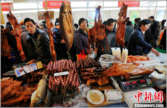 商务部:5月大中城市食用农产品价格同比上涨6